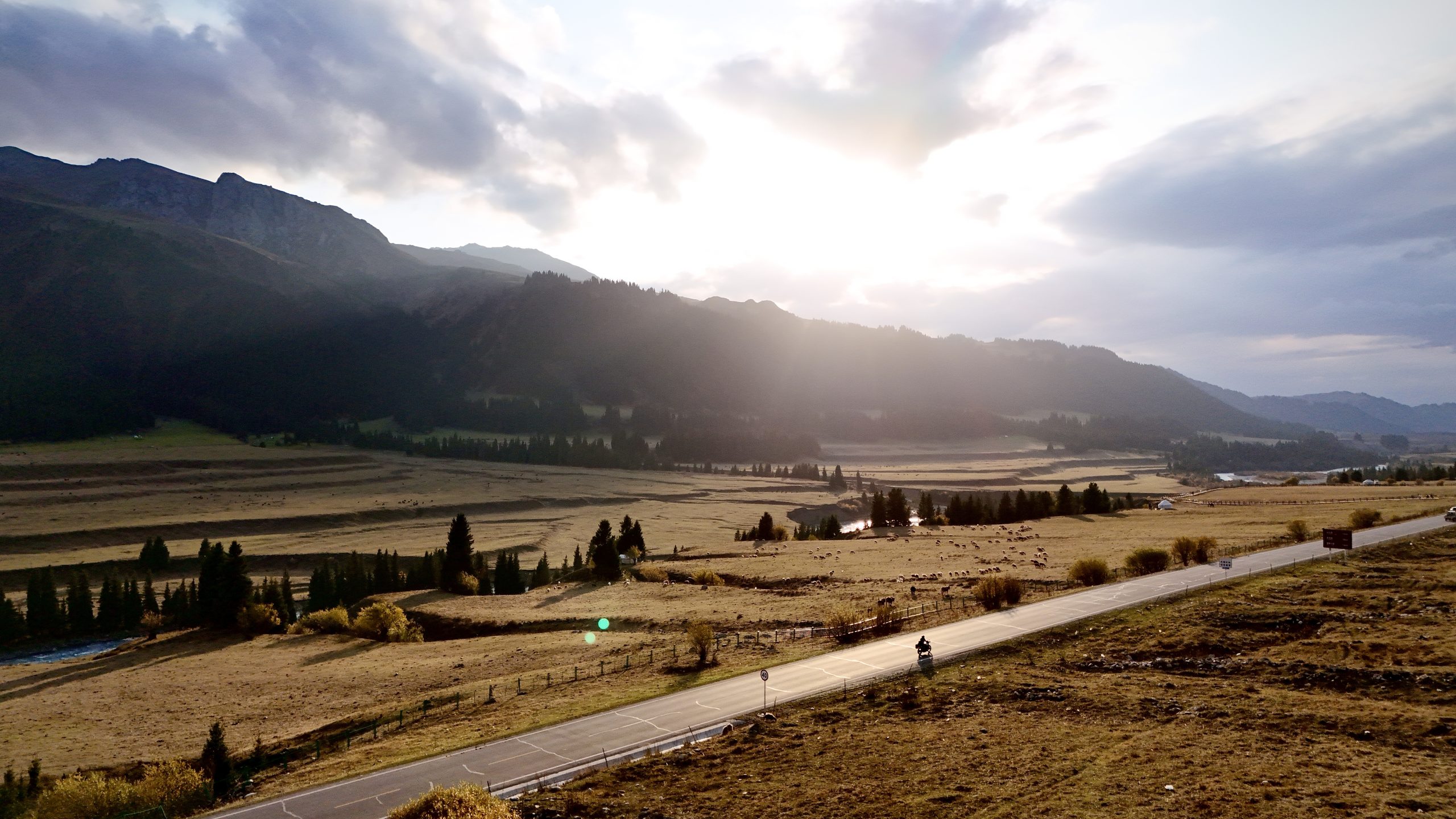 Xinjiang to Lahsa, the G216